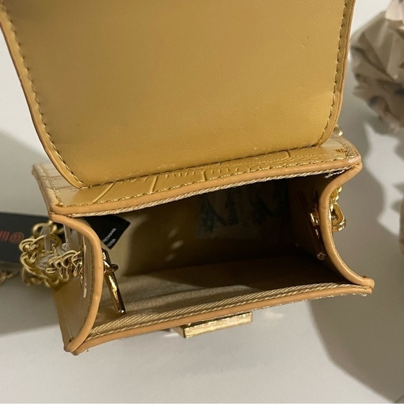 Like Dreams Mini Micro Crossbody Bag Shoulder Chain Strap In Yellow Croc Color - Picture 6 of 11